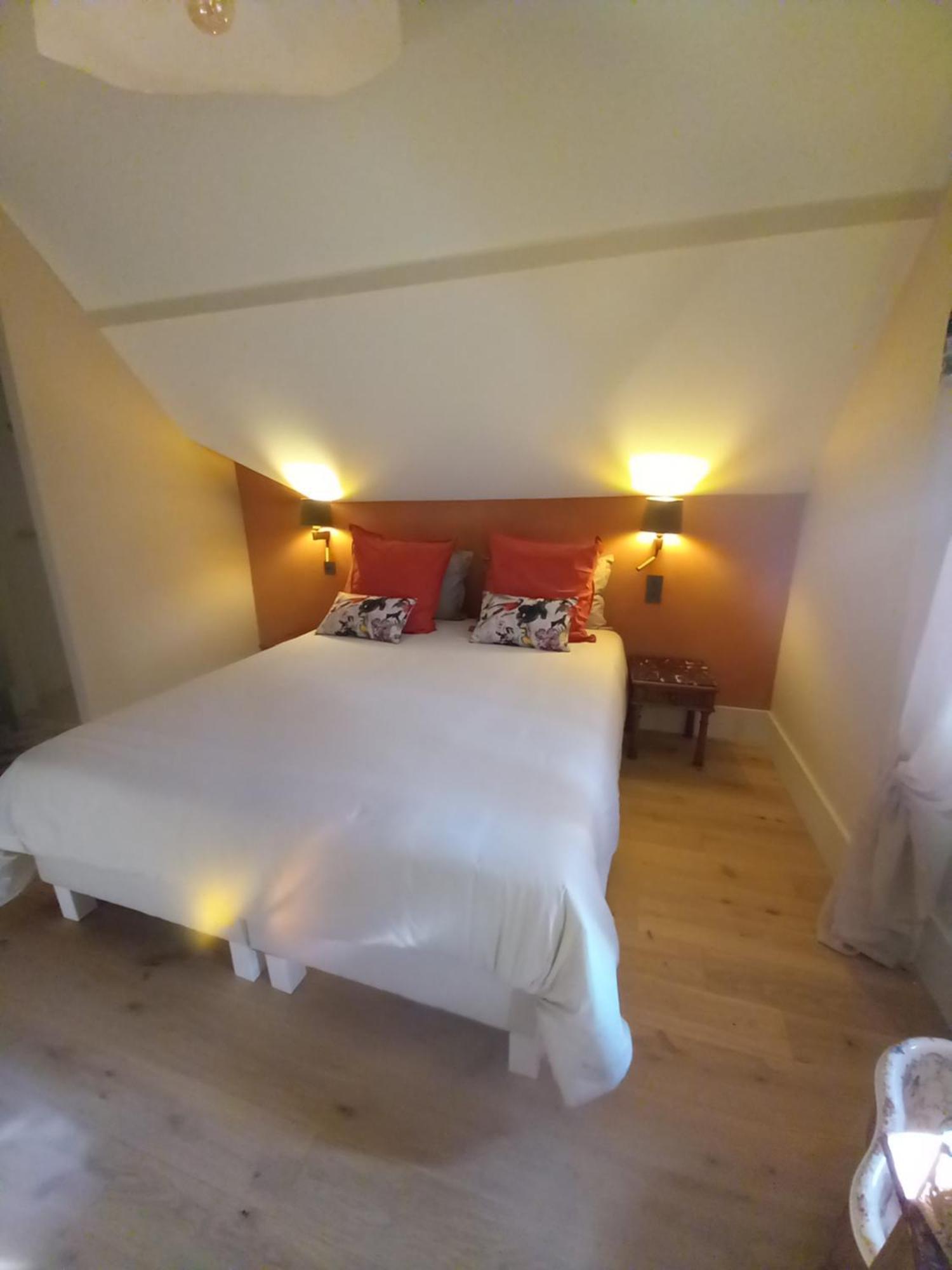 Les Palissieres - Chambres D'Hotes Mortagne-sur-Gironde Buitenkant foto